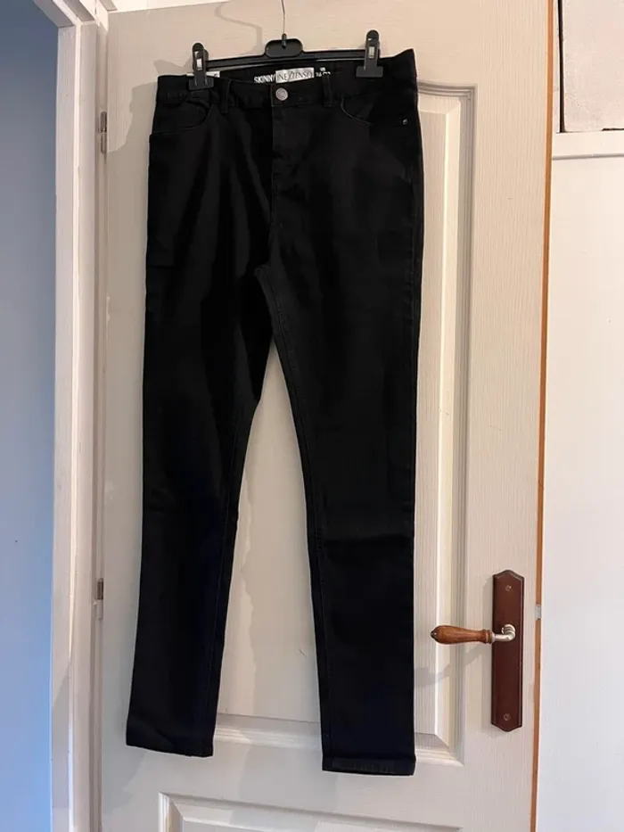 Jean 44
