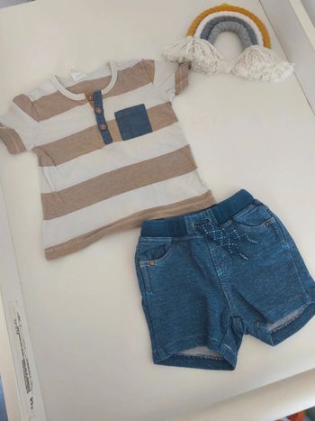 Short effet denim et tee shirt rayé beige