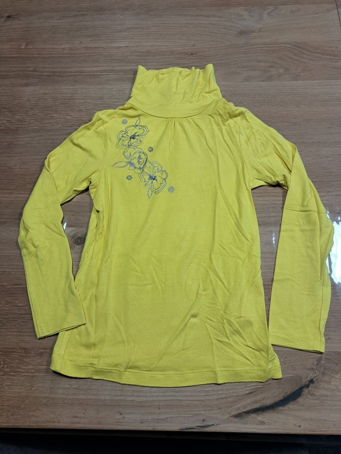 Sous pull orchestra 8 ans