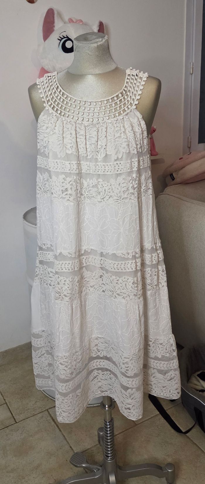 Robe Blanche Dentelle Bohème Chic – Made in Italy – Fluide & Élégante - photo numéro 1