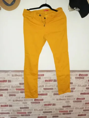 Pantalon taille 40