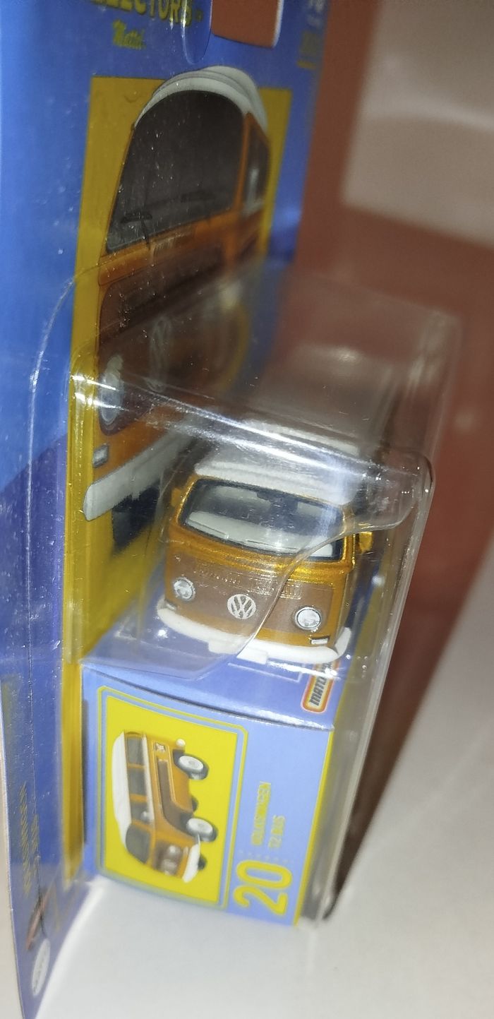 Matchbox Volkswagen T2 Bus (1970) Collectors Series 2023 - photo numéro 8