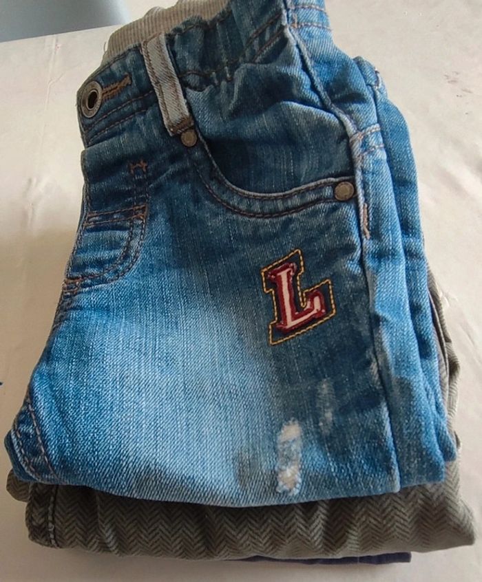 Lot 3 pantalons 18 mois - photo numéro 2