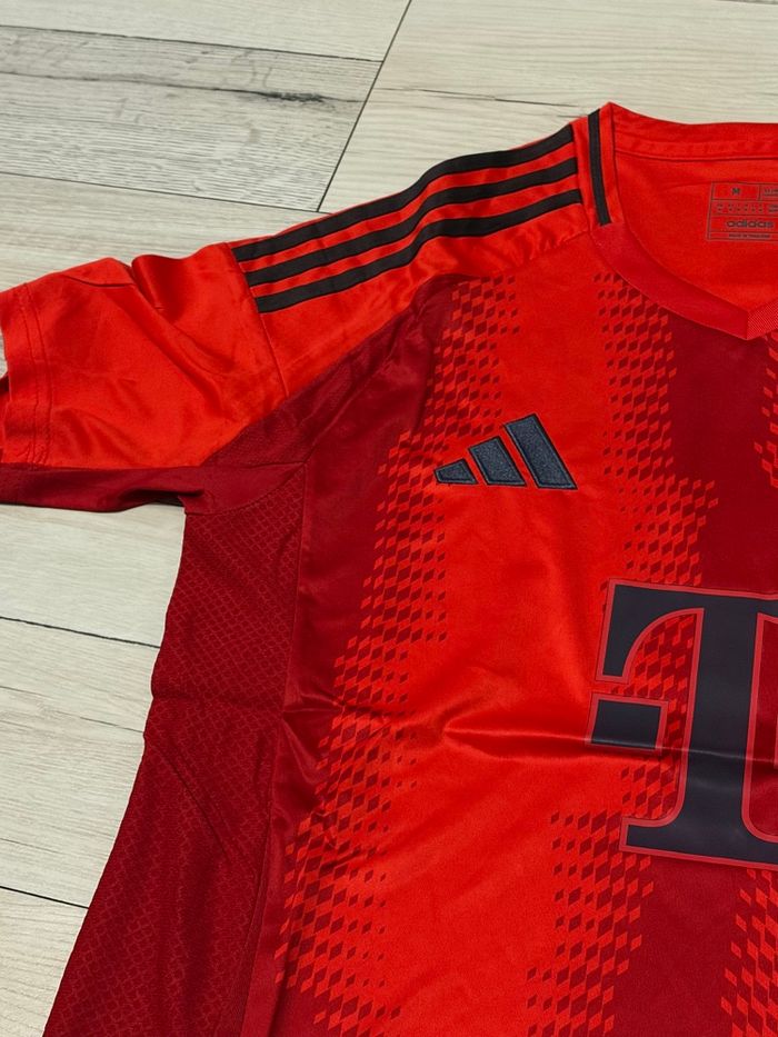 Maillot Bayern M Neuf - photo numéro 3