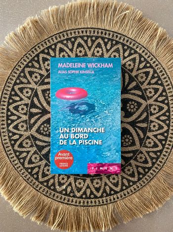 Livre Un dimanche au bord de la piscine