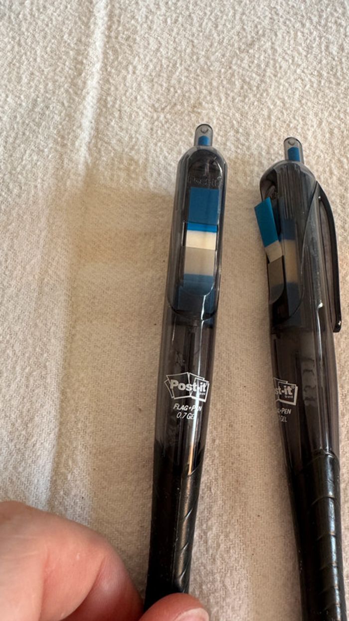 Ensemble de 2 stylos à gel avec des post it (bleu) - photo numéro 2