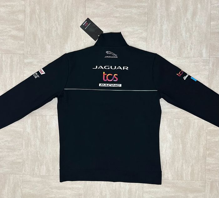 Pull Jaguar - photo numéro 3