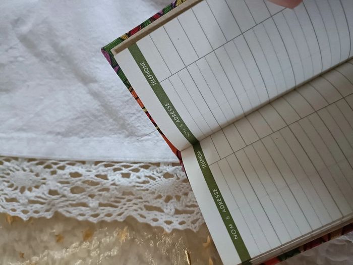 Lot de carnets d'adresses répertoires vintages - photo numéro 4