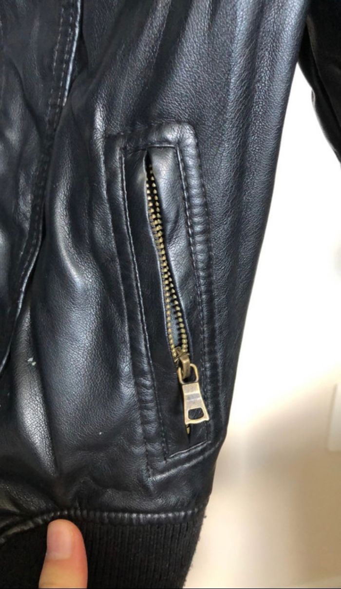 Veste en cuir à fourrure - photo numéro 4