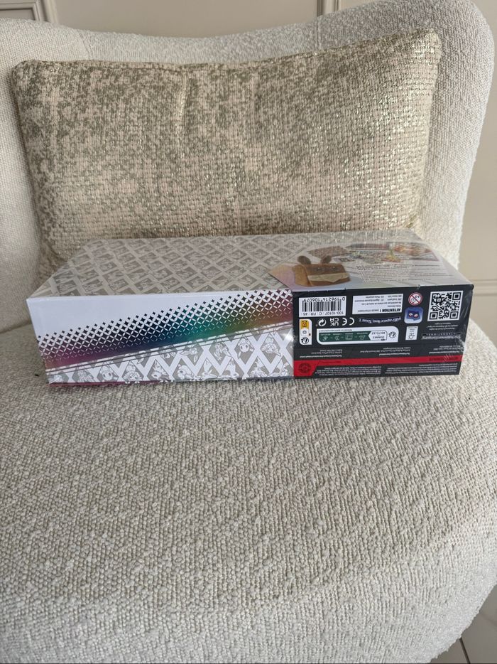 Pokémon Super premium coffret ( SPC UPC ) évolutions prismatiques ev8.5 - photo numéro 4