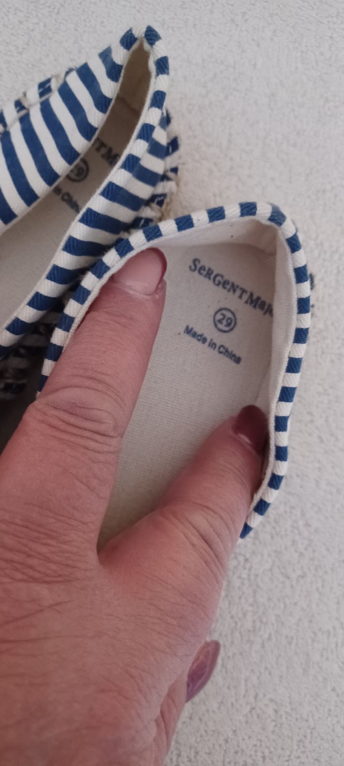 Très jolie paire d'espadrille fille Pointure 30 - photo numéro 10