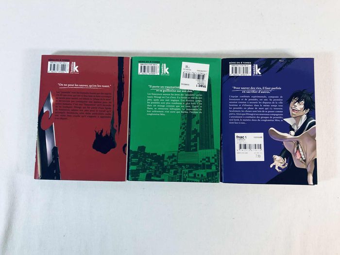 Lot Le Fossoyeur Tome 1 à 3 Mangas FR Très bon état - photo numéro 2