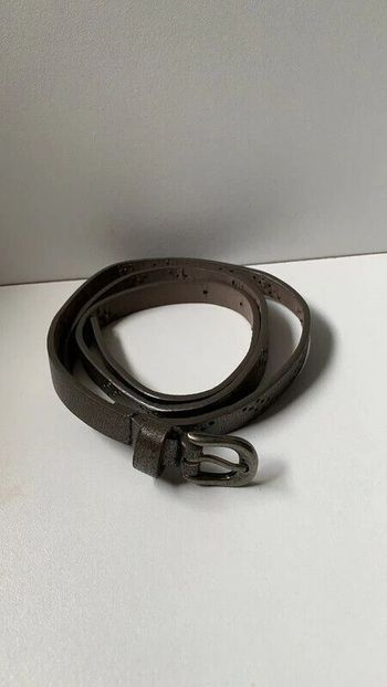 Ceinture fine 5 trous 108 cm