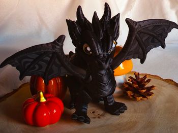 Dragon ailé articulé Noir 16 cm