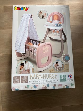 Baby nurse 