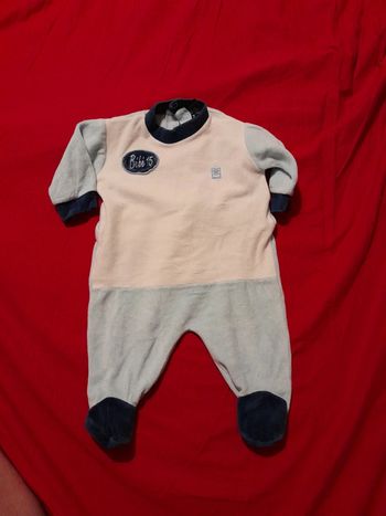 Serge blanco pyjama velours taille 3 mois