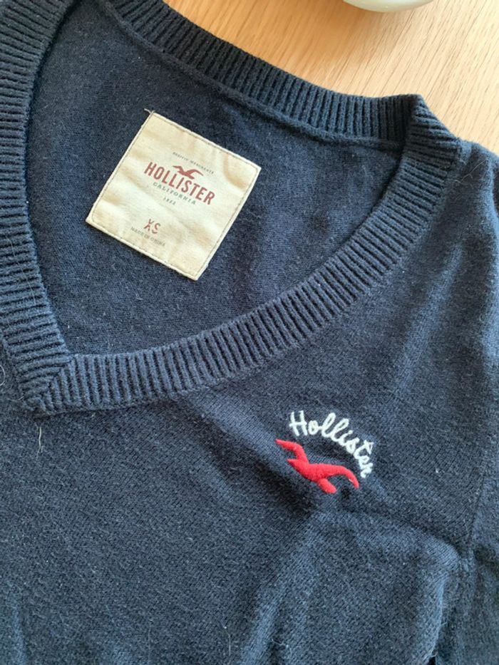 Pull col V hollister - photo numéro 3
