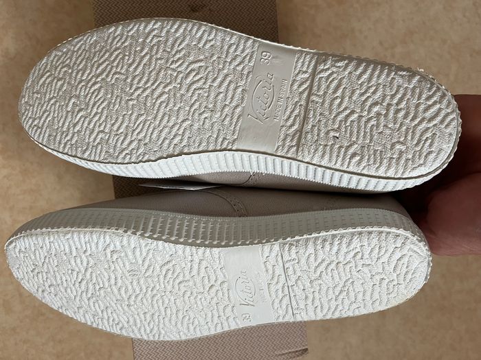 Basket Victoria toutes neuves 39 grises - photo numéro 4