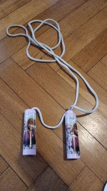 Corde à sauter "reine des neiges