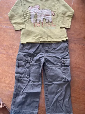 Ensemble 24 mois – Tee-shirt manches longues + pantalon large