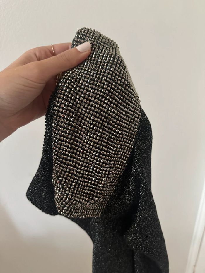 T shirt noir à paillettes et strass Zara - photo numéro 4