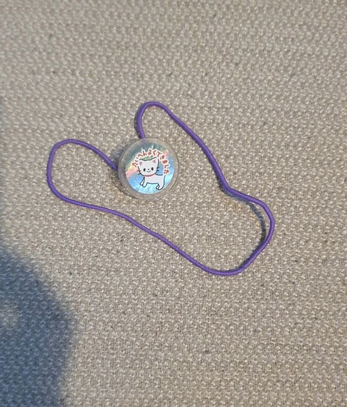 Élastique cheveux violet chat japonais brillant