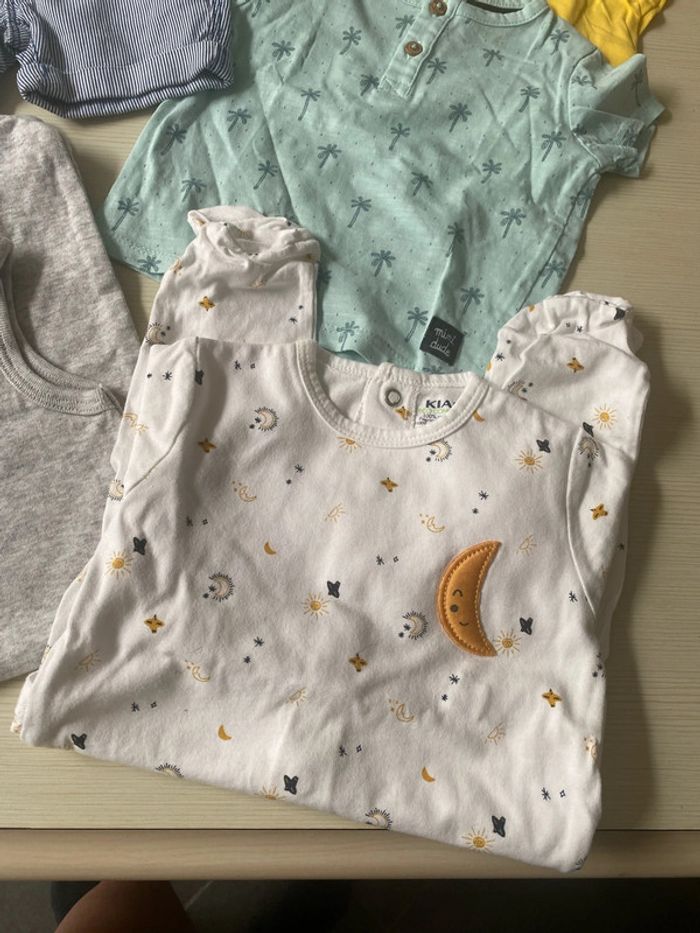 Très beau lot de vêtements - photo numéro 3