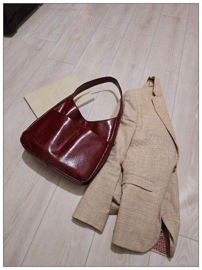 Beau sac à main couleur cerise 🍒 - photo numéro 5