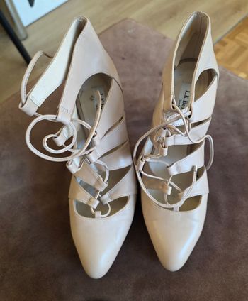 Chaussures à talons L.K Bennett, taille 39