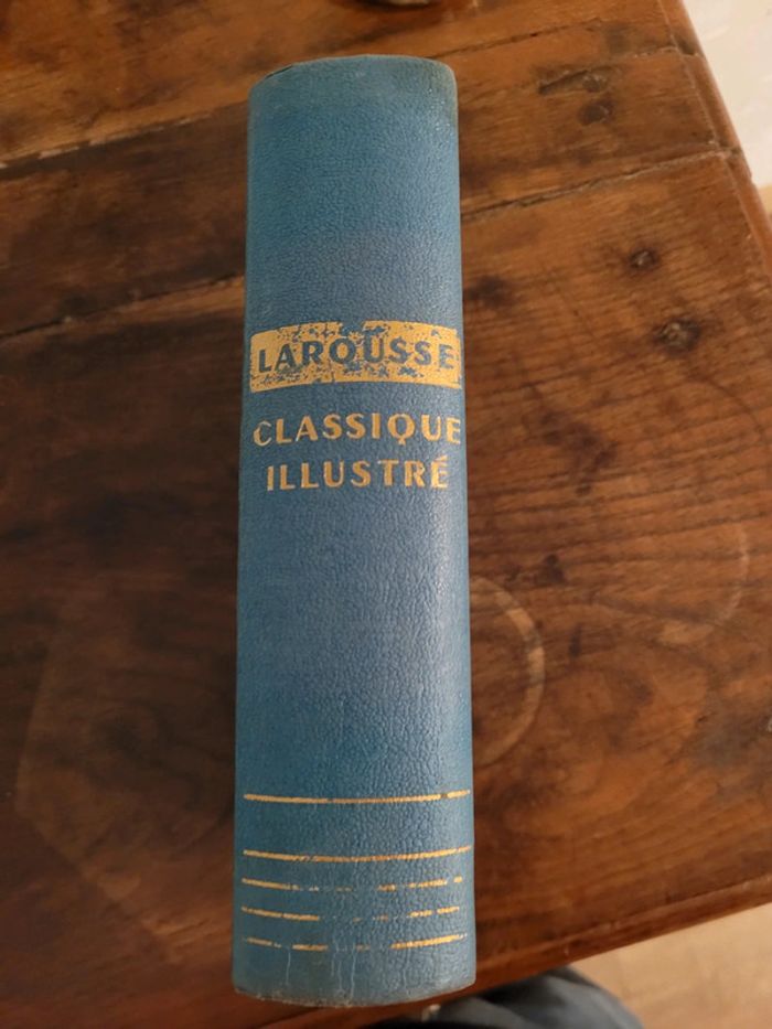 Vends larousse classique illustre 1940 - photo numéro 2
