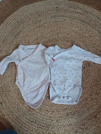 2 bodies 0 mois naissance