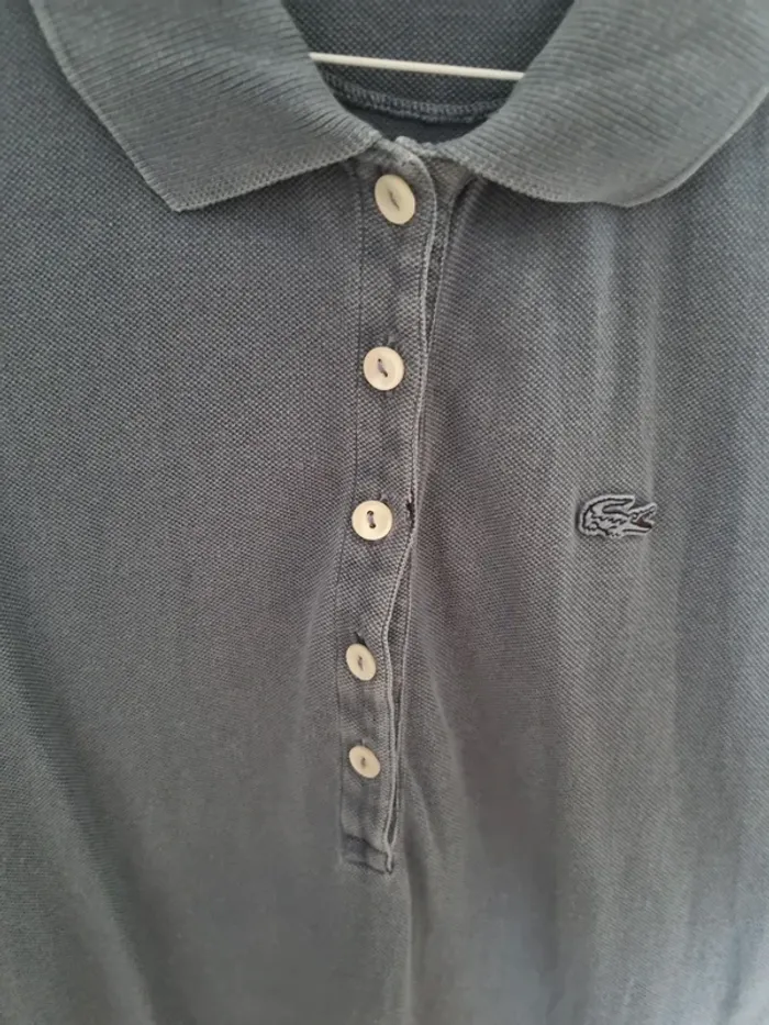 Robe lacoste 42 - photo numéro 3