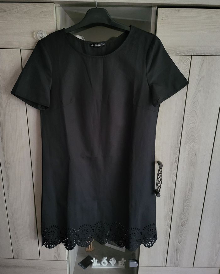 Robes femme - photo numéro 2