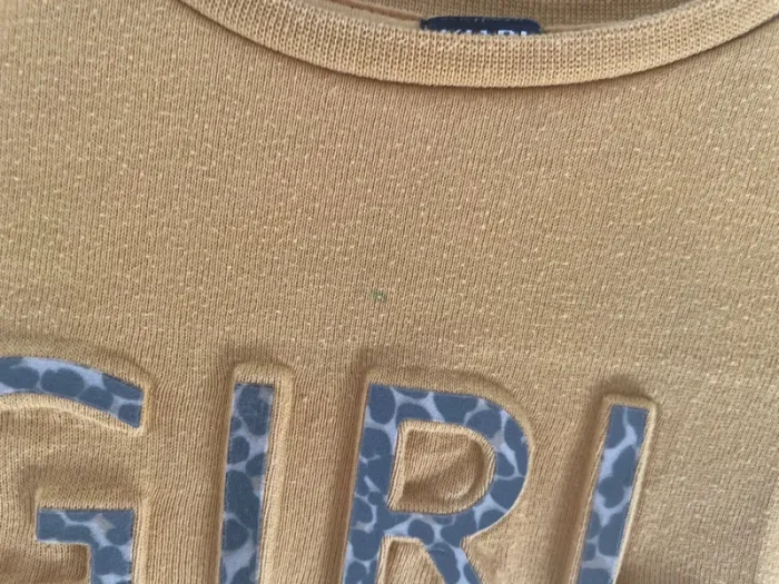 Très joli pull chaud hiver fille 8 ans - photo numéro 2