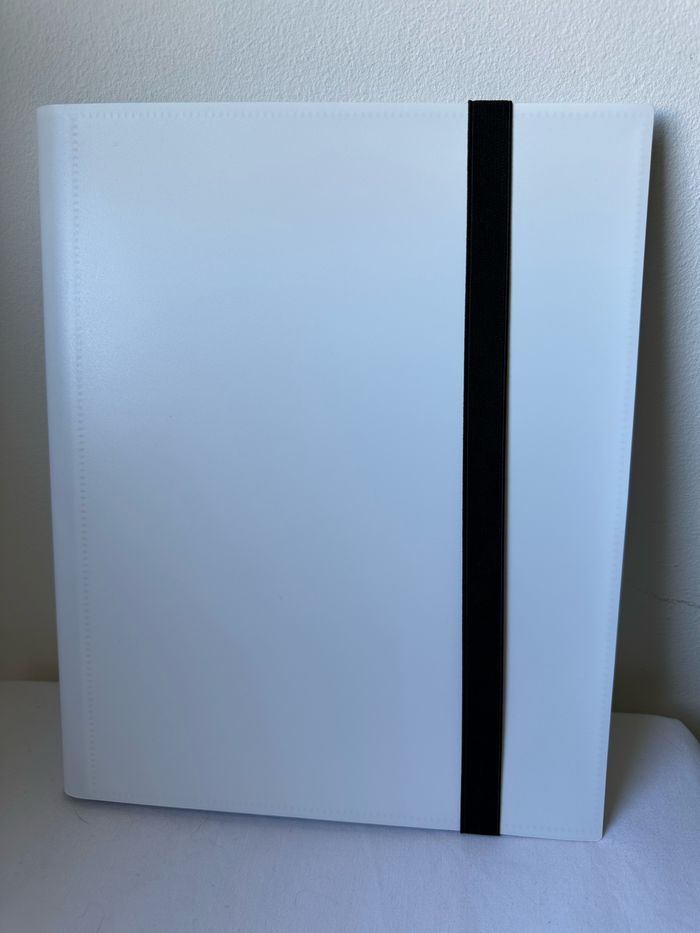 Album de rangement blanc/ Portfolio de qualité premium 360 places Pokémon