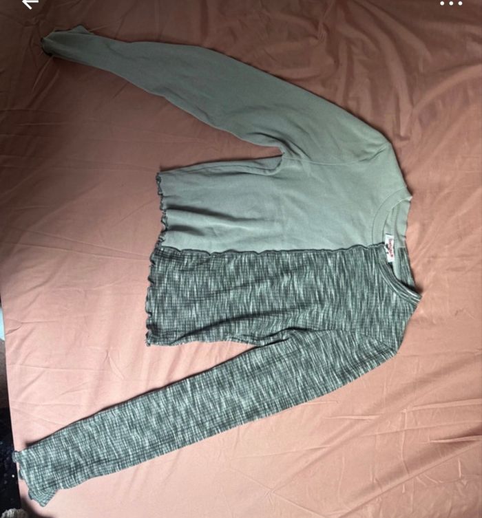 Top manche longue - photo numéro 2