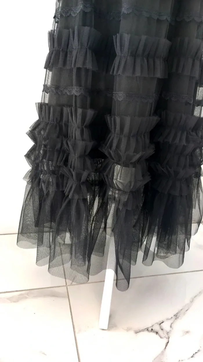 Jupe longue en tulle et froufrous taille élastique noire 36-38 - photo numéro 5
