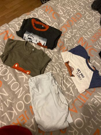 T-shirt manche longue et col roulé