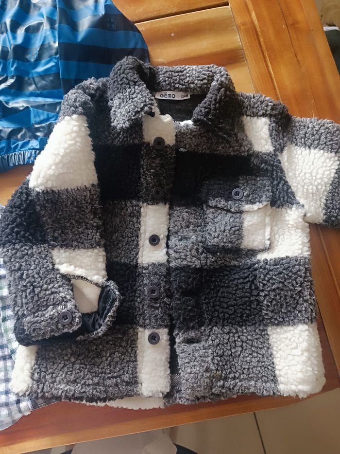 Lot vêtements garçon 2 ans - photo numéro 4