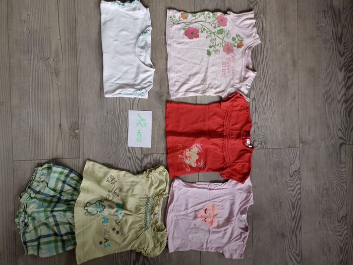 Lots de tee shrit taille 12 mois - photo numéro 2