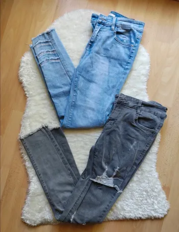 Lot de 2 jeans fantaisies skinny taille 38