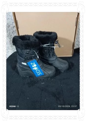 Bottes hiver zoogs après ski fille 23 neuf