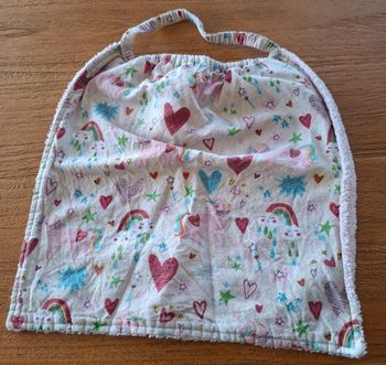 🌈💖 Bavoir élastique bébé – licornes, cœurs & arc-en-ciel