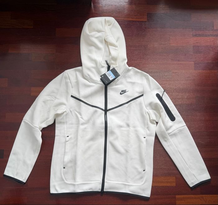 Nike Tech Fleece gris complet Taille M - photo numéro 2