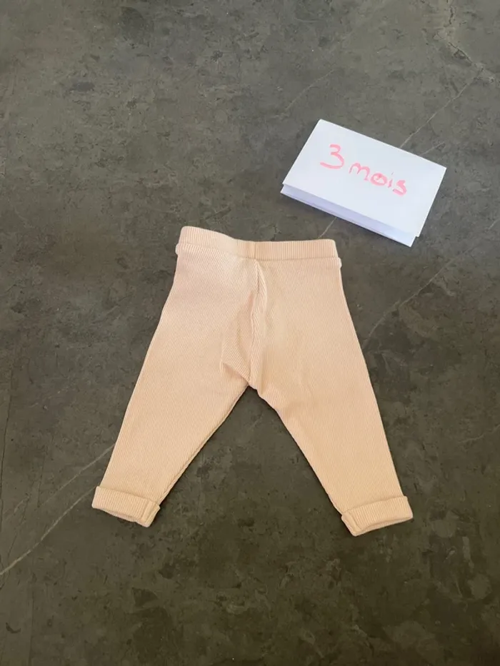 Pantalon - photo numéro 2