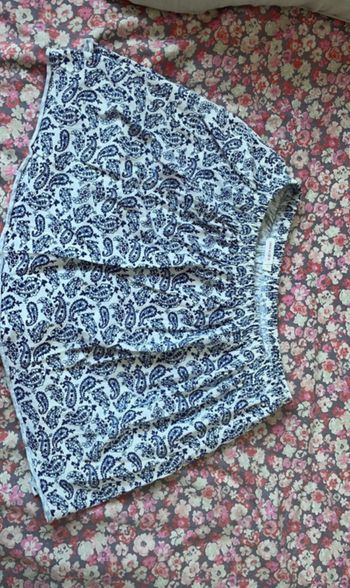 Jupe blanche et bleu à motif pour jeune filles de 14 ans