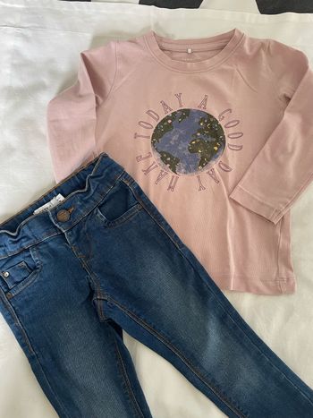 Ensemble t-shirt + jeans 18/24 mois 92cm