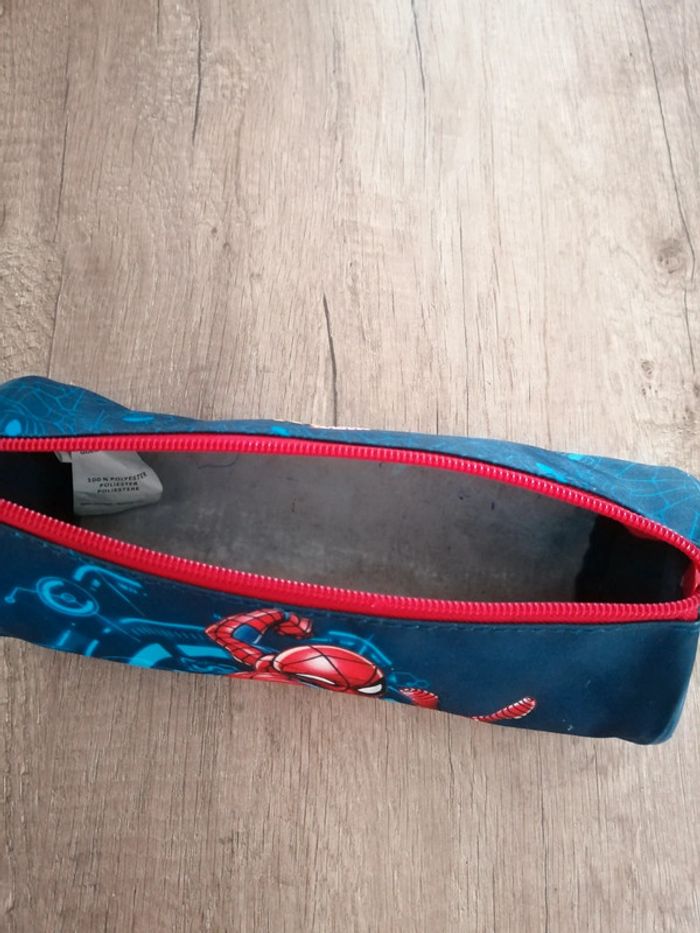 Trousse spiderman - photo numéro 6