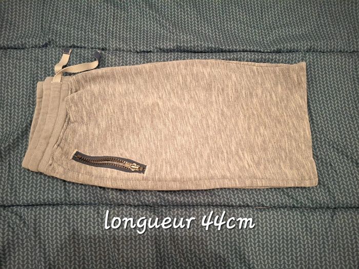 short molleton 12 ans - photo numéro 4