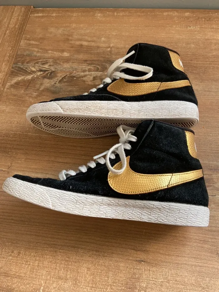 Basket Nike montante - photo numéro 3